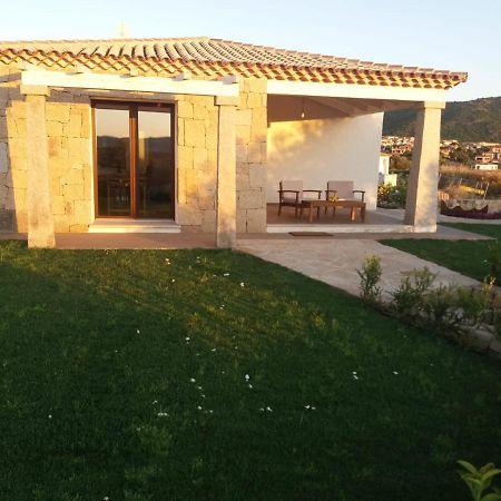 Villa Indipendente Al Mare Budoni Tanaunella Eksteriør billede