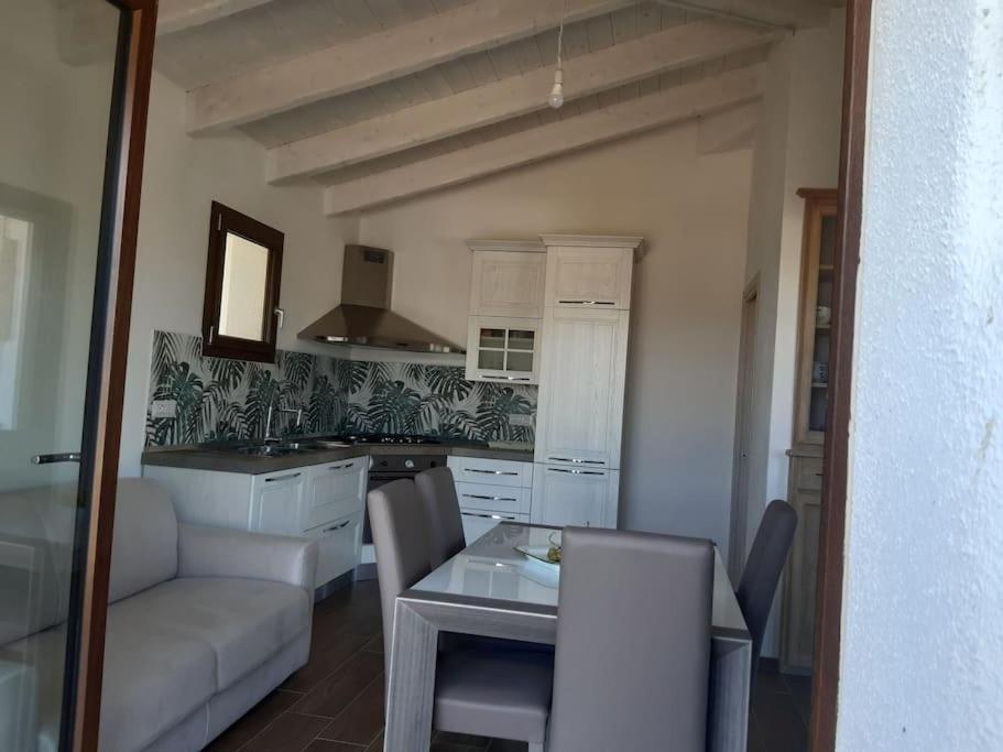 Villa Indipendente Al Mare Budoni Tanaunella Eksteriør billede