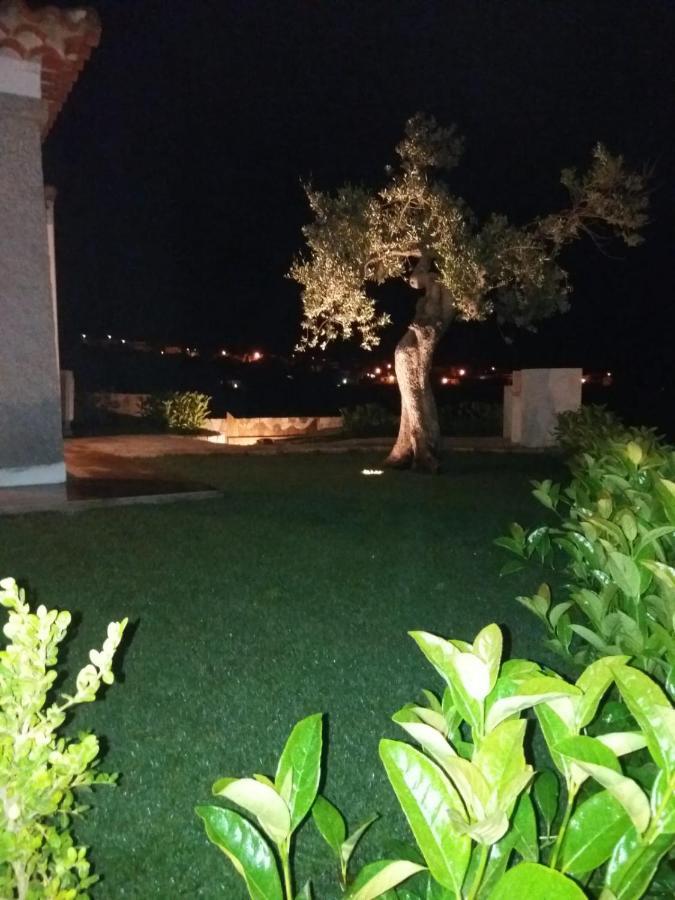 Villa Indipendente Al Mare Budoni Tanaunella Eksteriør billede